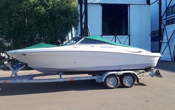 2005, Four Winns H220