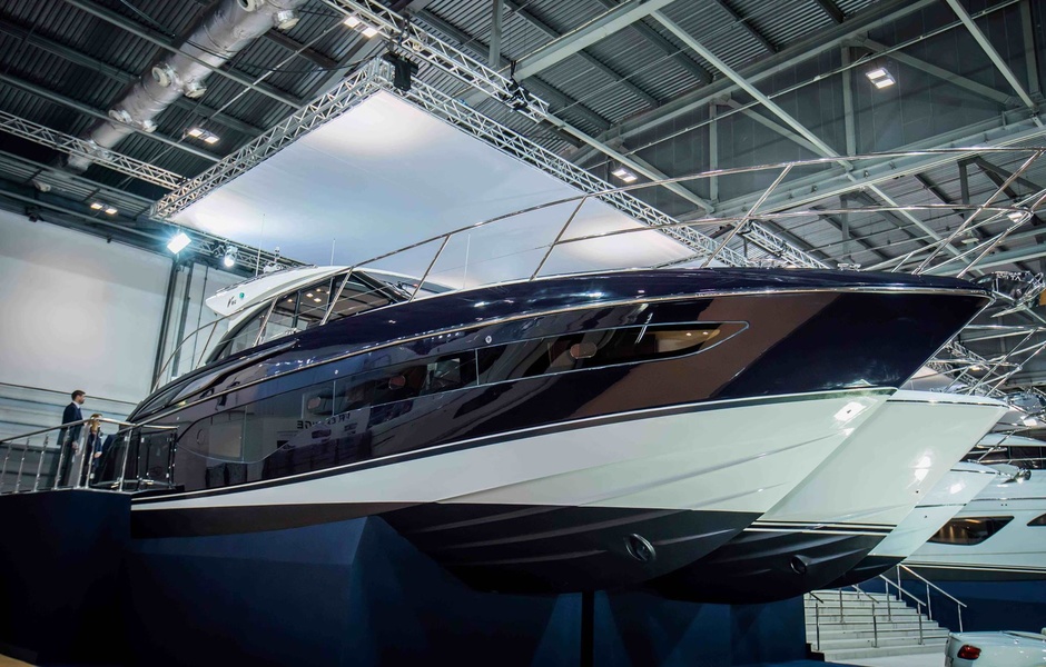 Мировая премьера Princess V40 на London Boat Show 2018