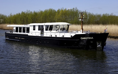 Altena Canal Cruiser