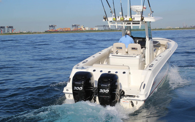 Boston Whaler 280 Outrage 