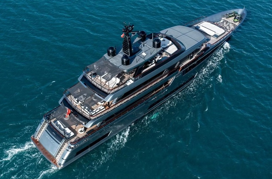 Riva Fifty