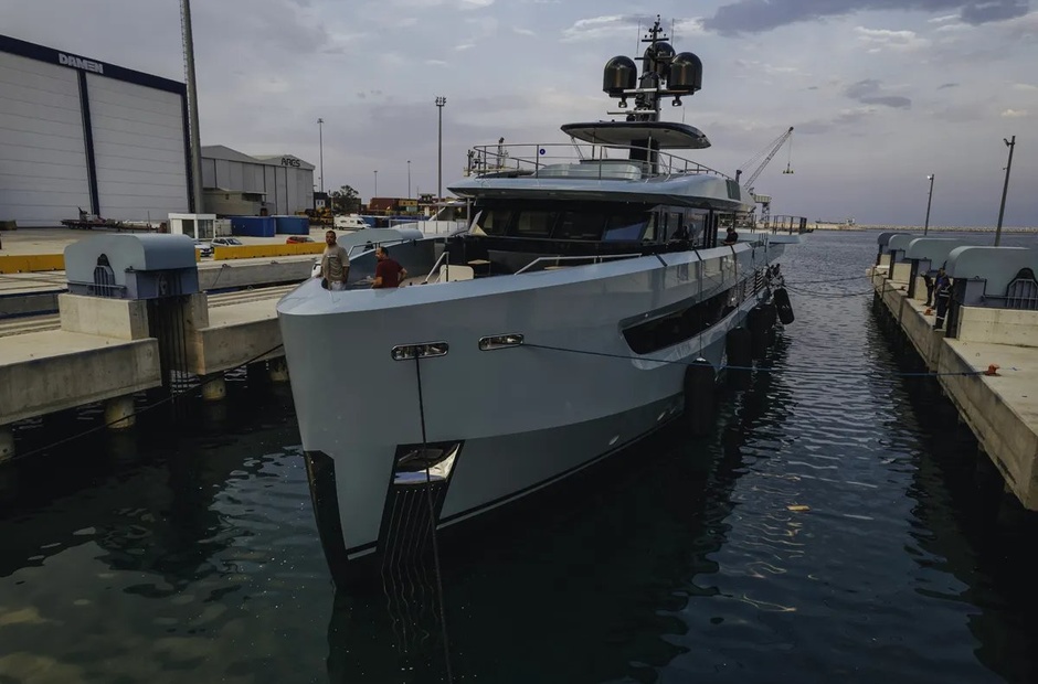 Alia Yachts Limerence