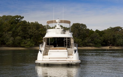 Riviera Belize 54 Daybridge