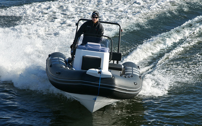 Brig Navigator 485
