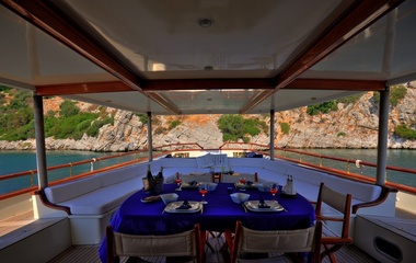 Custom Boats Silver Cloud