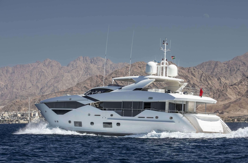 Sunseeker Hey One