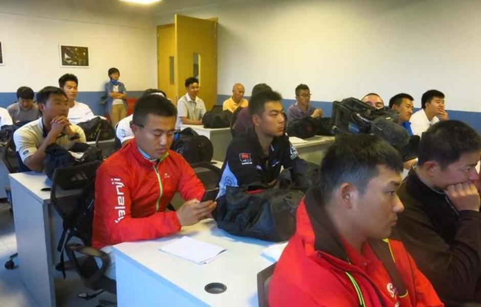 Инструктаж кандидатов в Dongfeng Race Team 