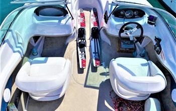 2011, Four Winns Horizon 190