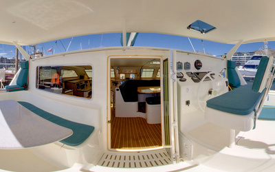 African Cats Fastcat Greencat 445 World Cruiser