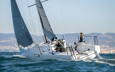 Beneteau First 27 SE