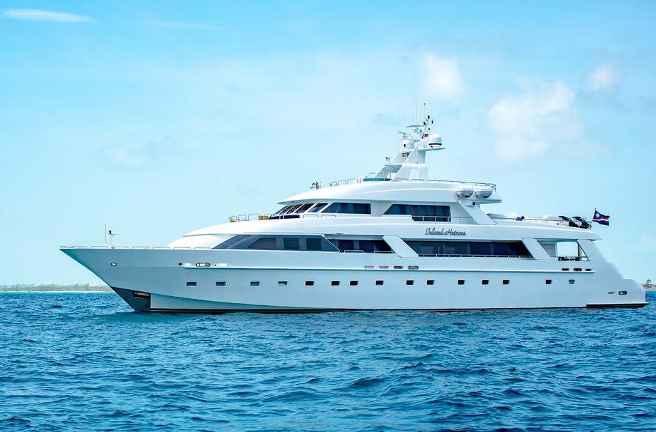 CL Yachts Island Heiress