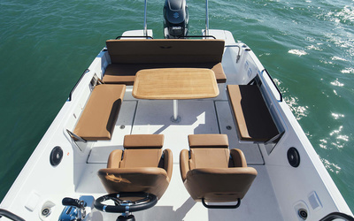 Beneteau Flyer 8 SPACEdeck