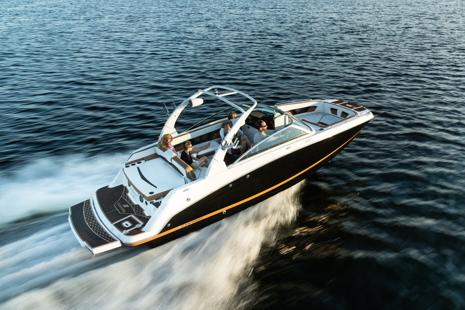 Four Winns HD5 Prices, Specs, Reviews and Sales Information itBoat