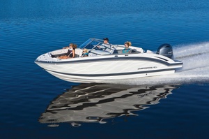 Chaparral 230 SunCoast