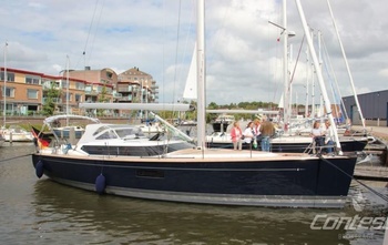 Contest Yachts 42CS