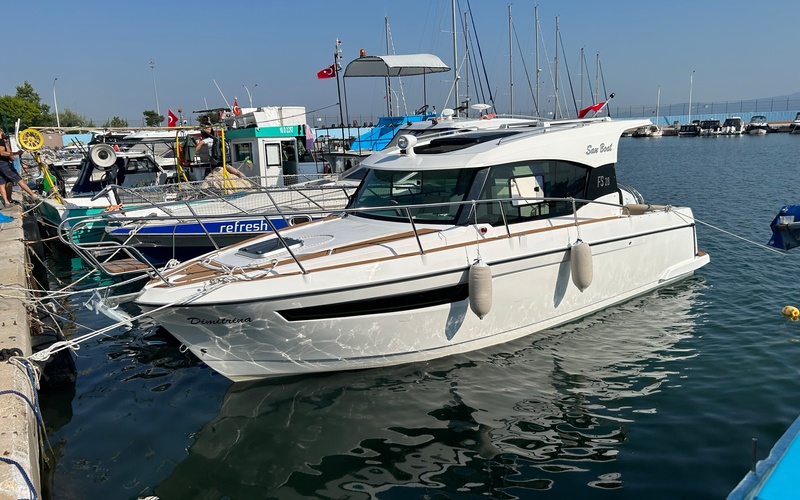 San Boat FS28 Coupe