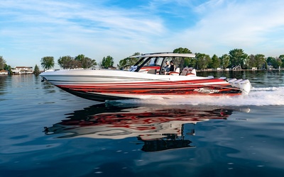 2021 Fountain 42 Lightning Boat Test, Pricing, Specs