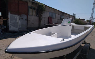 Akua Boat Касатка 560