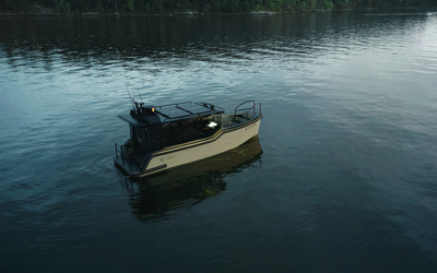 X shore PRO Cabin 8000