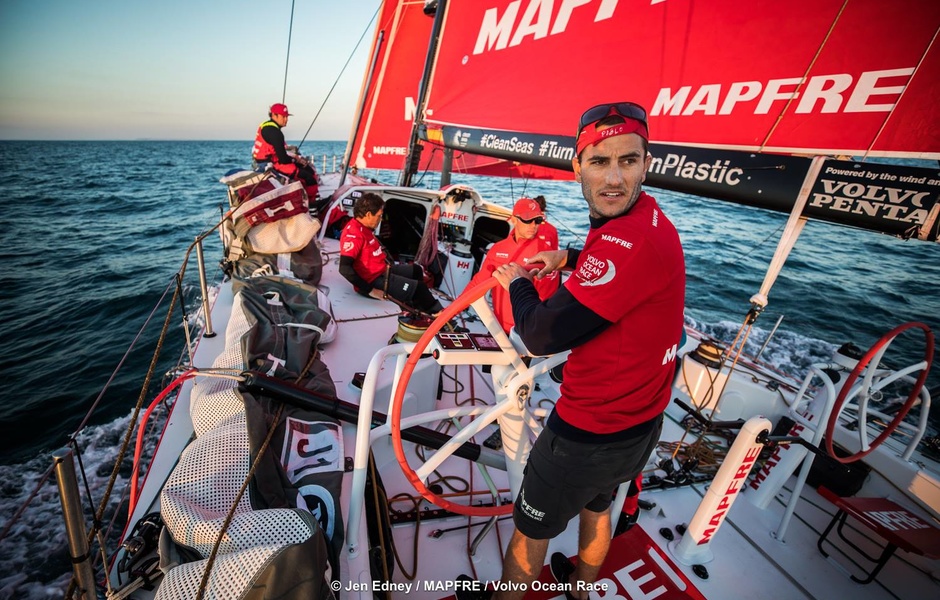 Блэр Тюк на борту MAPFRE