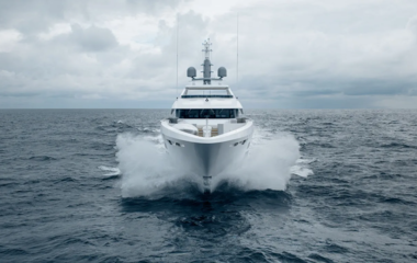Heesen Juno