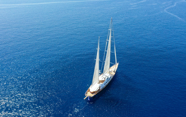 Perini Navi Tamarita
