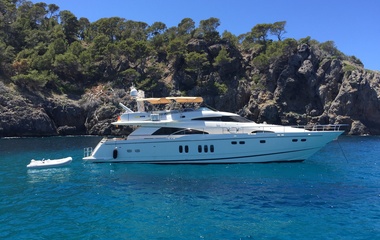 Fairline Nirvana
