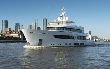 Lurssen Moon Sand
