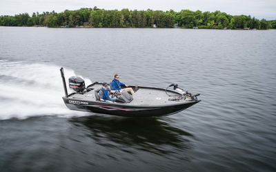 Crestliner 1750 Bass Hawk