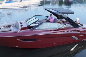 Cruisers Yachts 338 Palm Beach Edition - Bow Rider