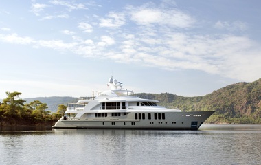 CMB Yachts Orient Star