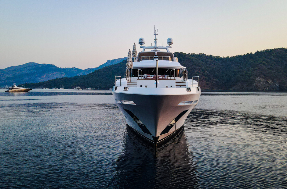 Benetti Sunrise