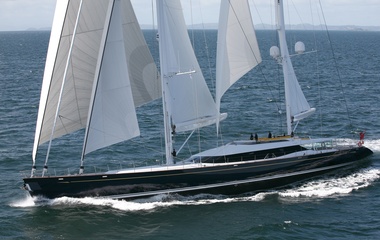 Alloy Yachts Q