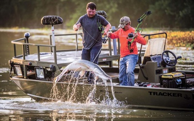 Tracker Grizzly 2072 CC Sportsman