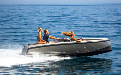 Vanquish VQ16 Sports Line