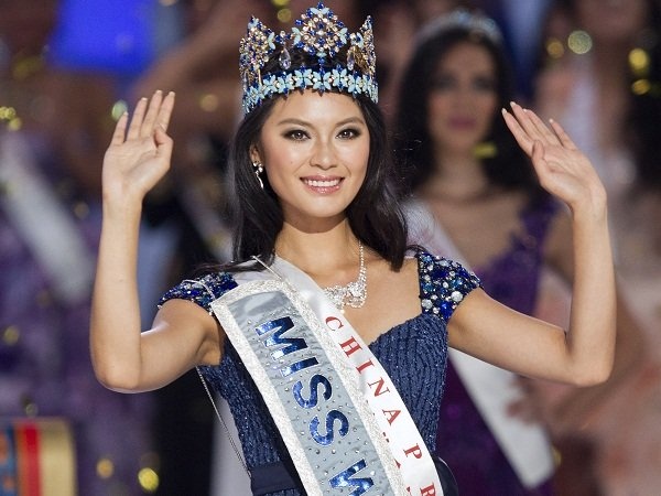 The star of the show business world is Miss World 2012 - Chinese Wenzi Yui.