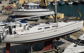 Dufour 40E