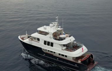 Jade Yachts Smiling T