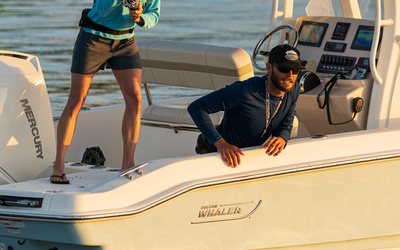 Boston Whaler 220 Dauntless