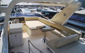 Azimut 53