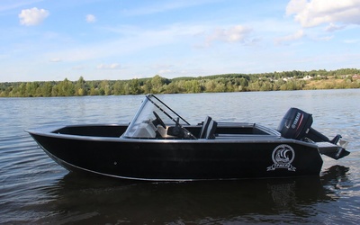 Triera 420 Bowrider