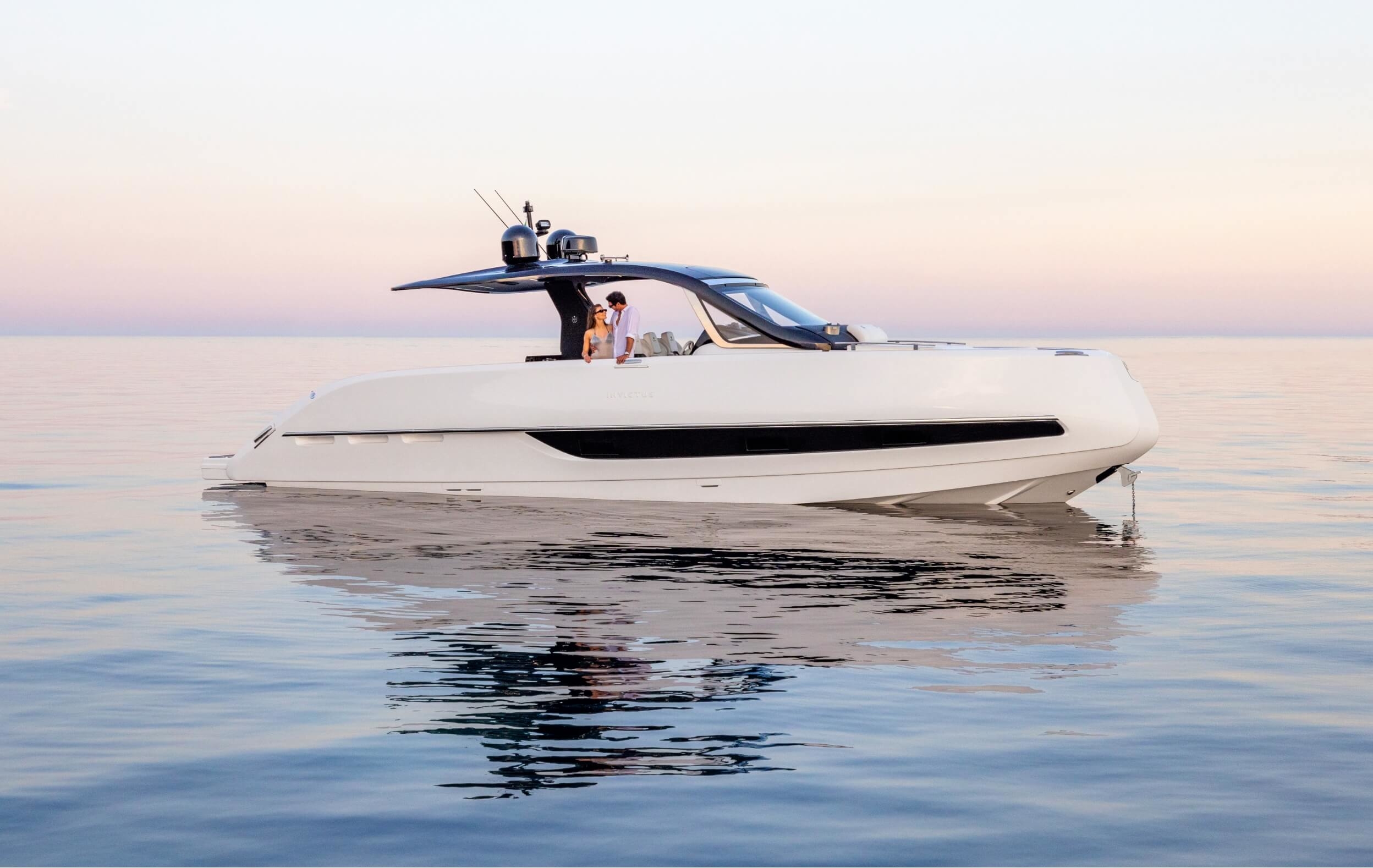 invictus yacht tt420 price