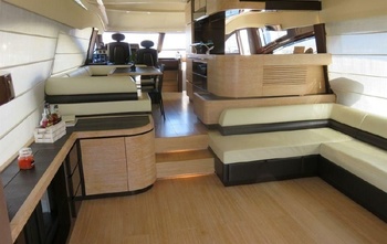 Azimut 70