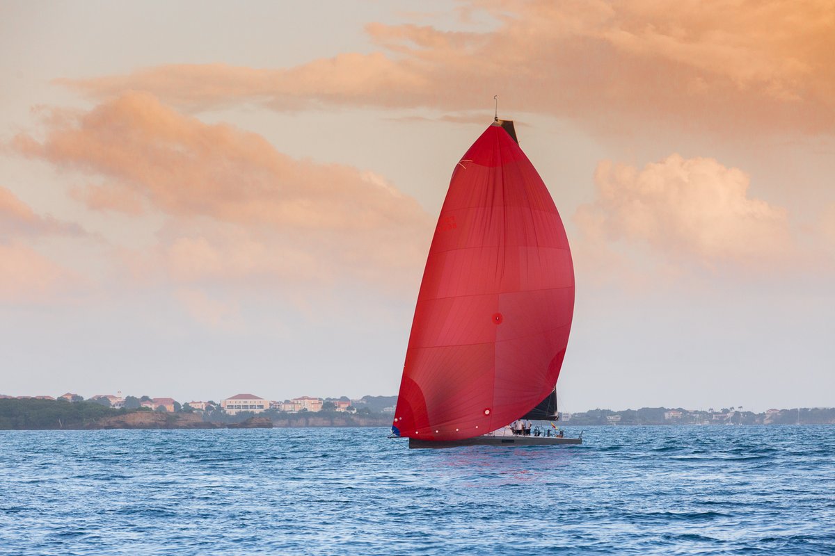 sail crimson