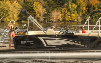 Larson Escape RT 2400 Twin