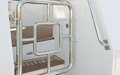 Offshore Yachts 87’ Motoryacht