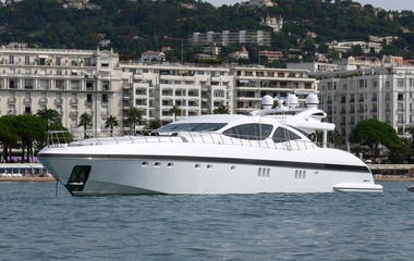 Mangusta Celcascor