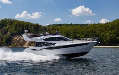 Galeon 420 Fly