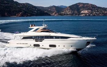 Ferretti 960