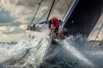 &laquo;You look away, and you've got a multi-storey house rolling over you.&raquo;